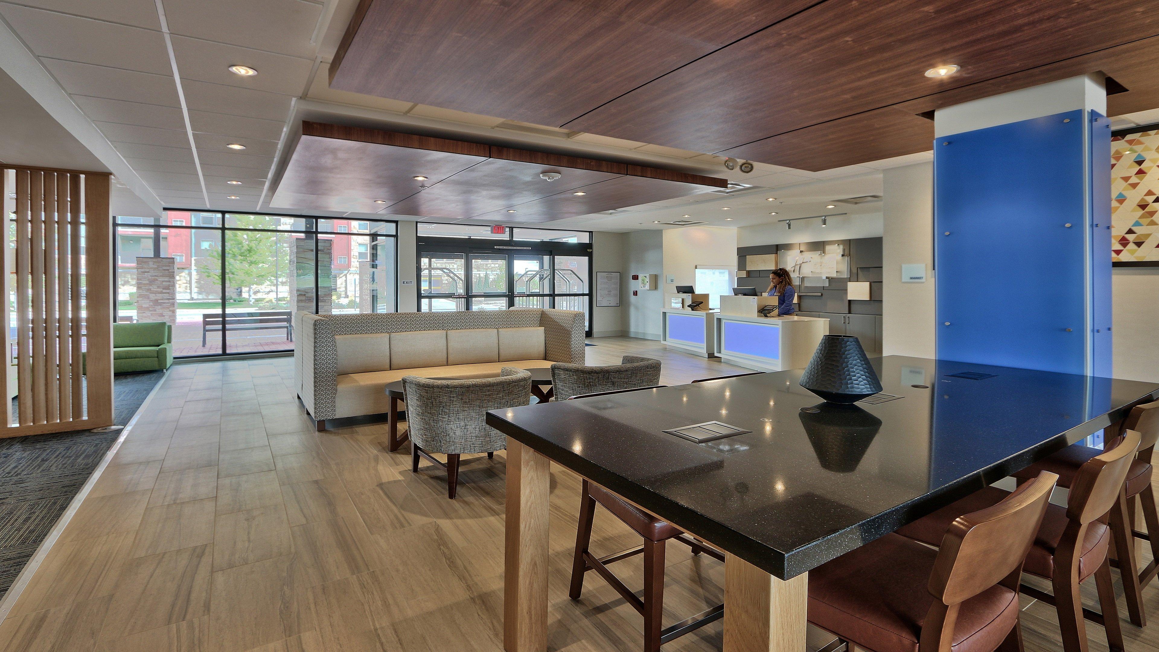 Holiday Inn Express & Suites Broomfield By Ihg Eksteriør billede